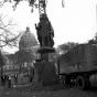 Installation of the Leif Ericson statue, State Capitol grounds