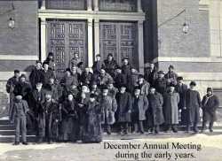 Black and white photograph of attendees at a December annual meeting in the Minnesota State Horticultural Society’s early years, ca. 1890s.