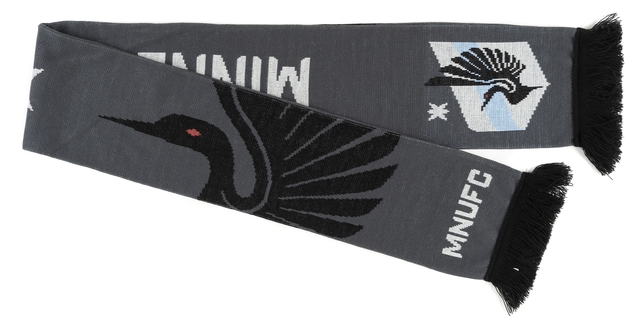 Scarf with Minnesota United FC logo