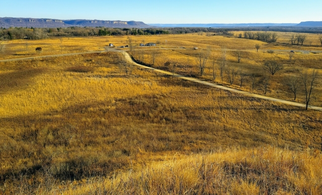 Road through Frontenac State Park