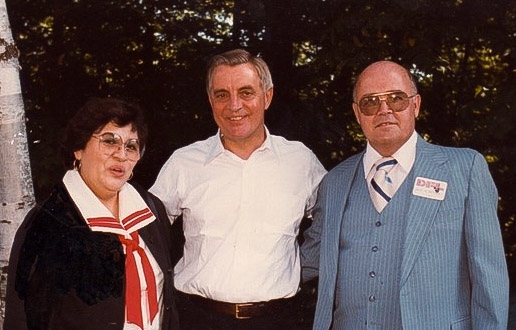 Irene Gomez-Bethke and Jack Bethke with Walter Mondale