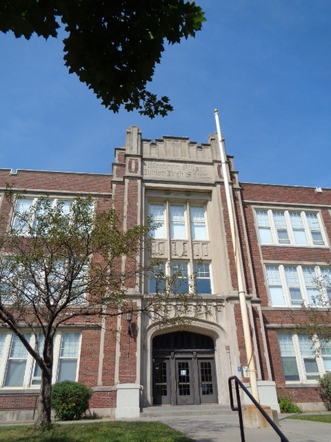 Front entrance of Wilson Junior High School | MNopedia