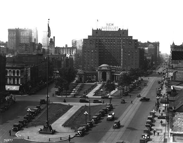 Gateway Park and Nicollet Hotel, Minneapolis, Minnesota, USA