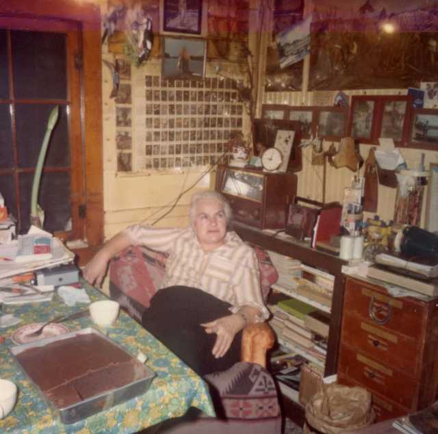 Dorothy Molter At Her Kitchen Table Mnopedia