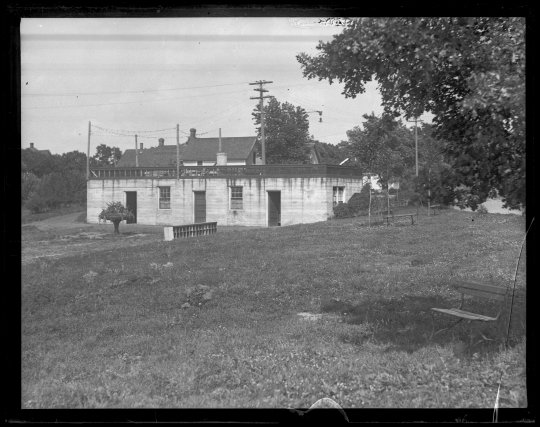 Cherokee Heights bathhouse, ca. 1930