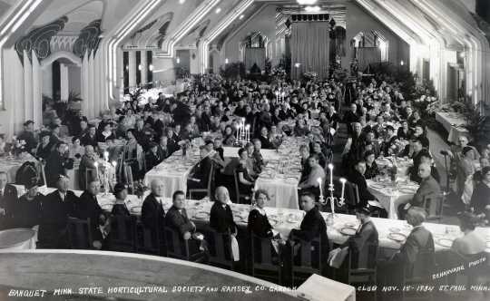 Black and white photograph of the Minnesota State Horticultural Society and Ramsey County Garden Club, St. Paul, 1934. 