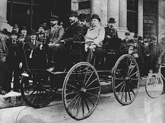 One of the first automobiles used in Minnesota