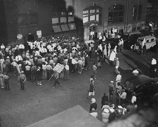 Work Progress Administration sewing project strike, Minneapolis.