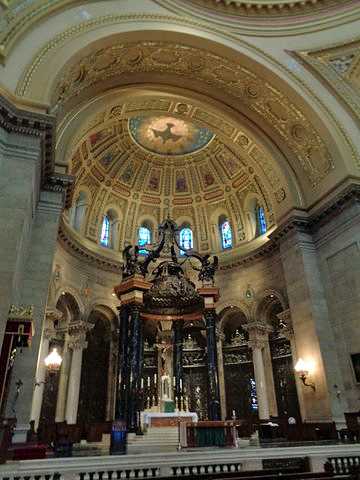 History of Saint Paul's Cathedral in St. Paul, Minnesota