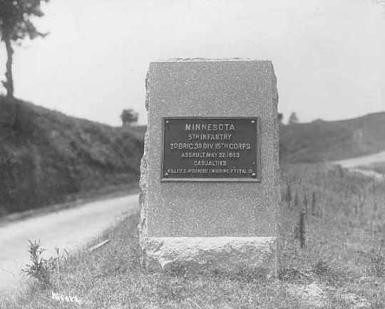 Photograph of stone monument at Vicksburg National Military Park honoring the Fifth Minnesota